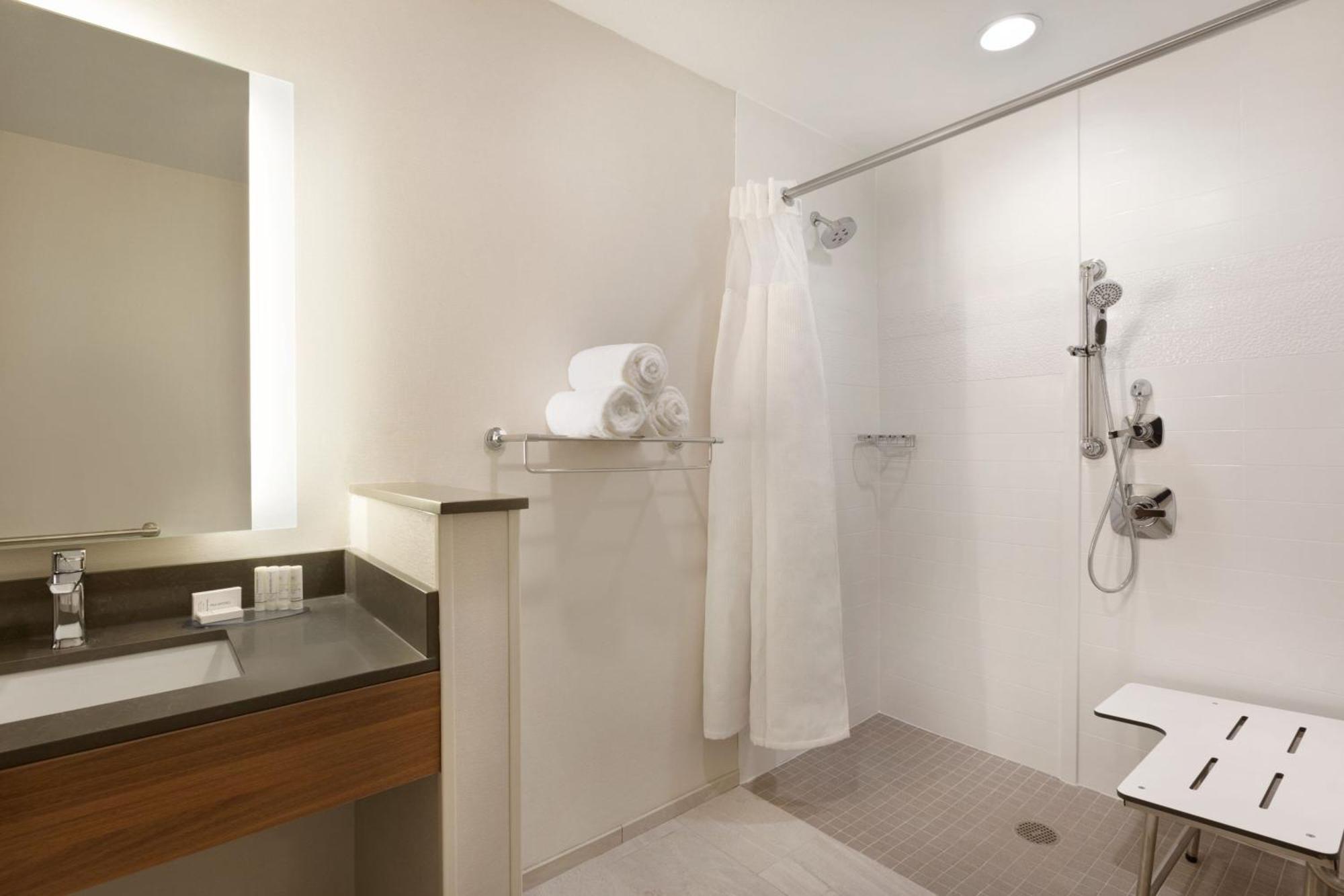 Fairfield Inn & Suites By Marriott Boulder Лонгмънт Екстериор снимка