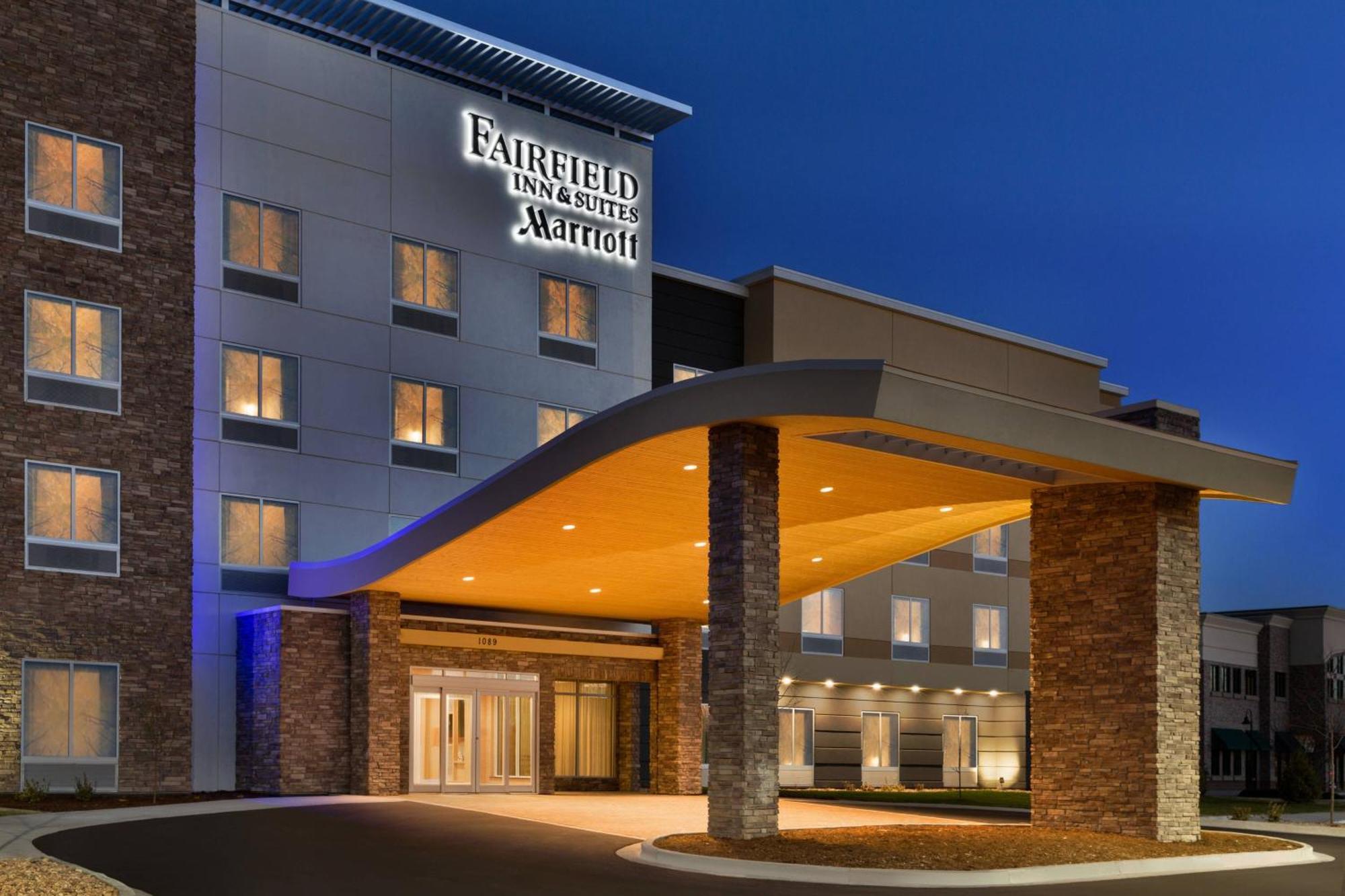 Fairfield Inn & Suites By Marriott Boulder Лонгмънт Екстериор снимка